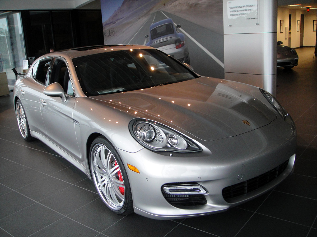 photo 1 Porsche Panamera custom wheels Modulare M13 22x, ET , tire size X R22. x ET 