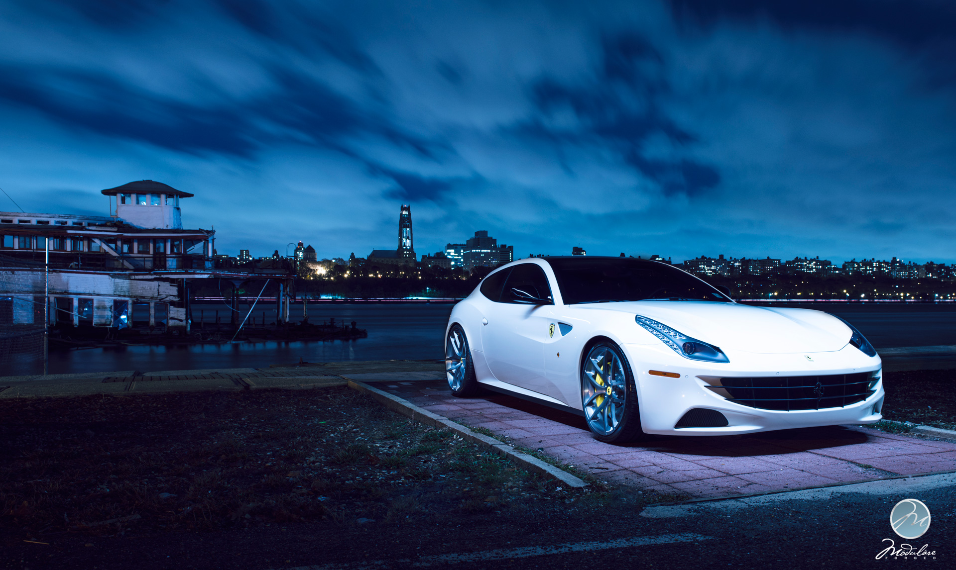 photo 2 Ferrari FF custom wheels Modulare B18  21x9.0, ET , tire size X R21. 22x12.0 ET 