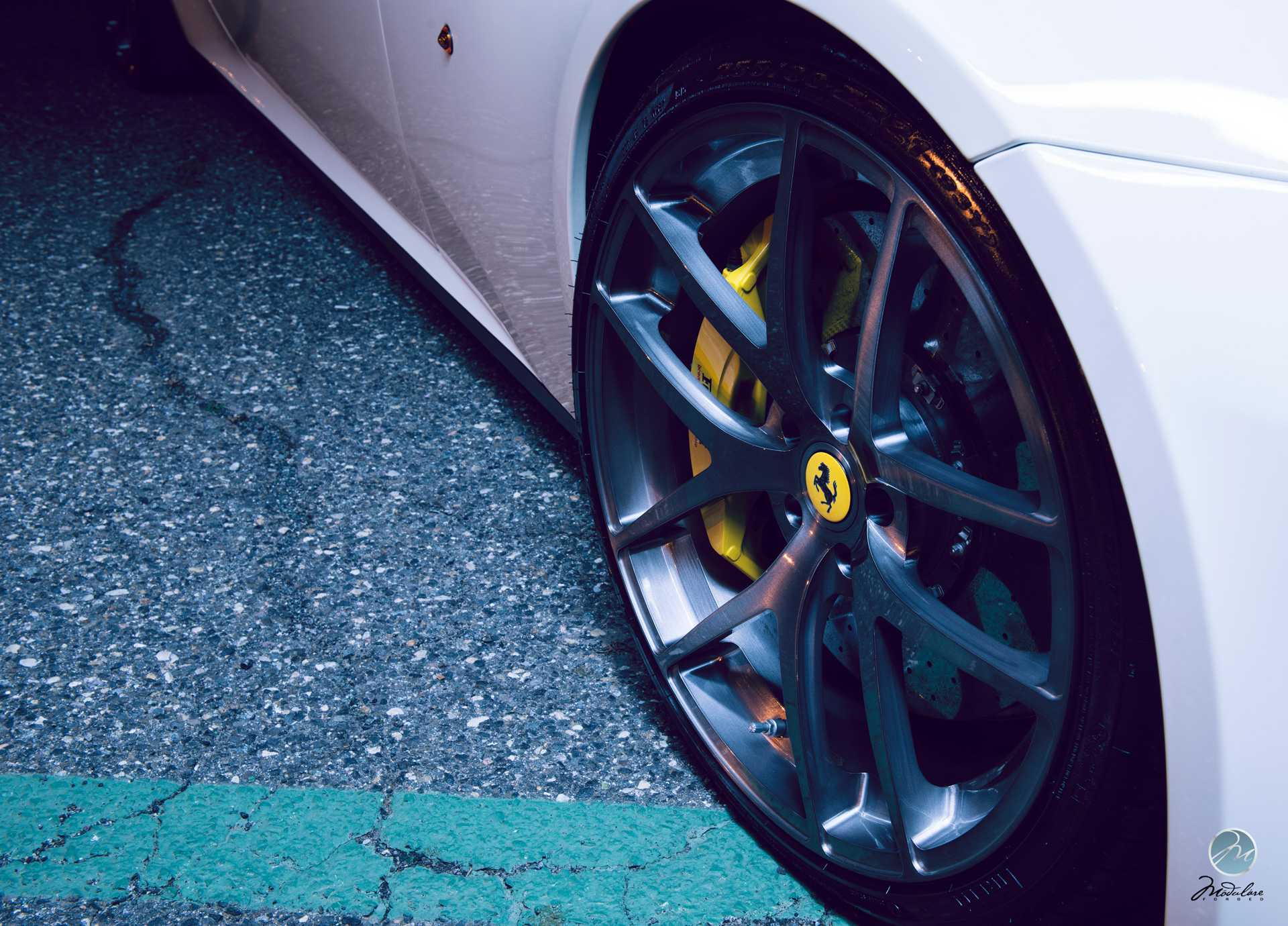 photo 3 Ferrari FF custom wheels Modulare B18  21x9.0, ET , tire size X R21. 22x12.0 ET 