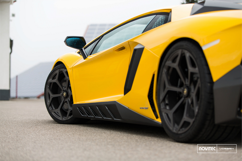 photo 4 Lamborghini Aventador custom wheels Vossen  NV1 20x9.0, ET , tire size X R20. 21x13.0 ET 