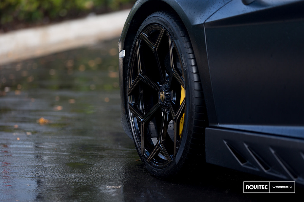 photo 3 Lamborghini Aventador custom wheels Vossen  NV1  20x9.0, ET , tire size X R20. 21x13.0 ET 