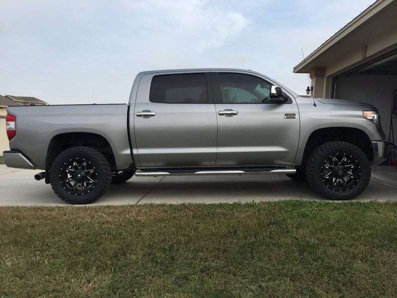 photo 1 Toyota Tundra custom wheels Fuel  20x, ET , tire size 205/55 R20. x ET 