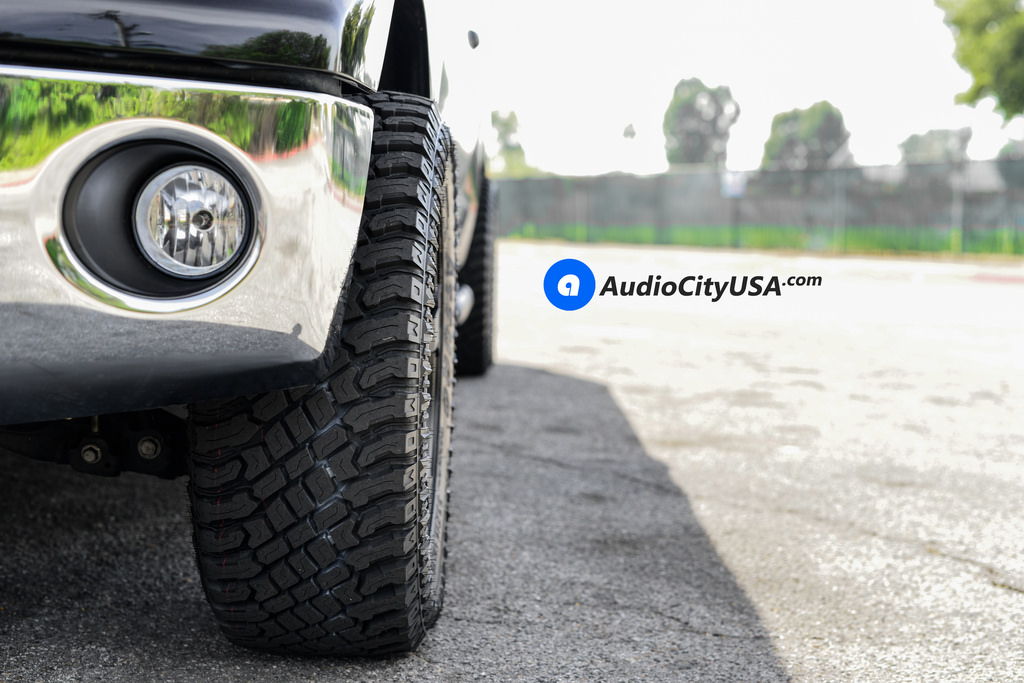photo 4 Toyota Tundra custom wheels Rockstar 811 20x, ET , tire size 315/50 R20. x ET