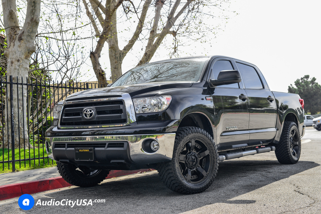 photo 7 Toyota Tundra custom wheels Rockstar 811 20x, ET , tire size 315/50 R20. x ET