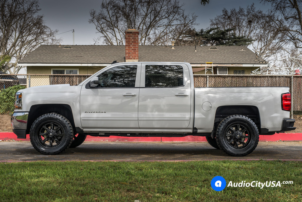 photo 2 Chevrolet Silverado 1500 custom wheels Fuel  D604  20x9.0, ET , tire size 315/50 R20. x ET 