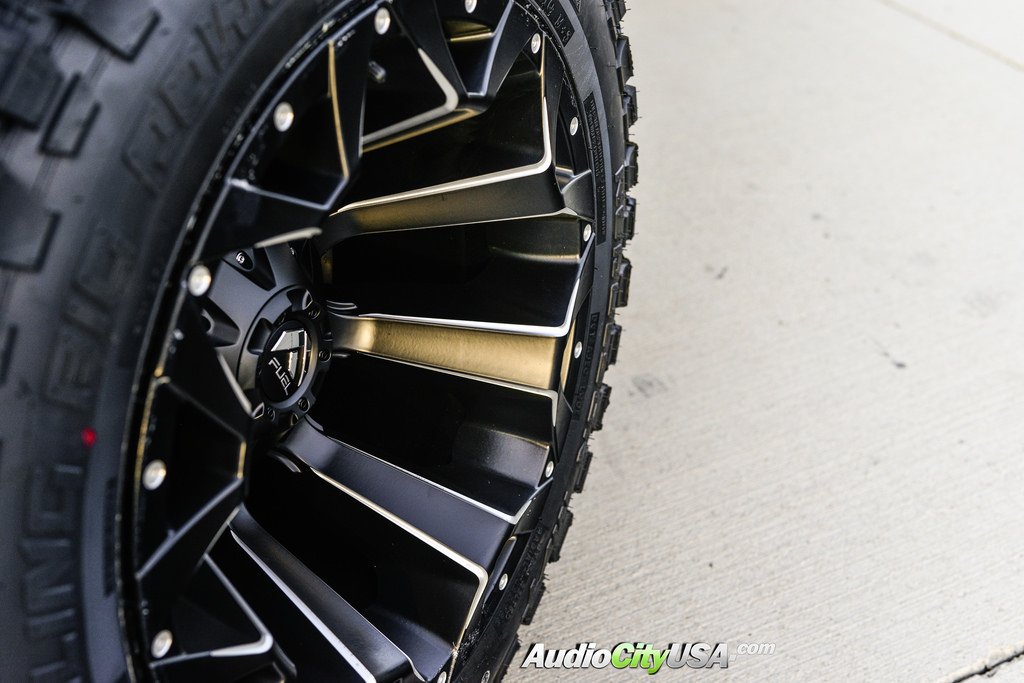 photo 6 Ford F-150 custom wheels Fuel  D546  20x12.0, ET , tire size 315/60 R20. x ET 