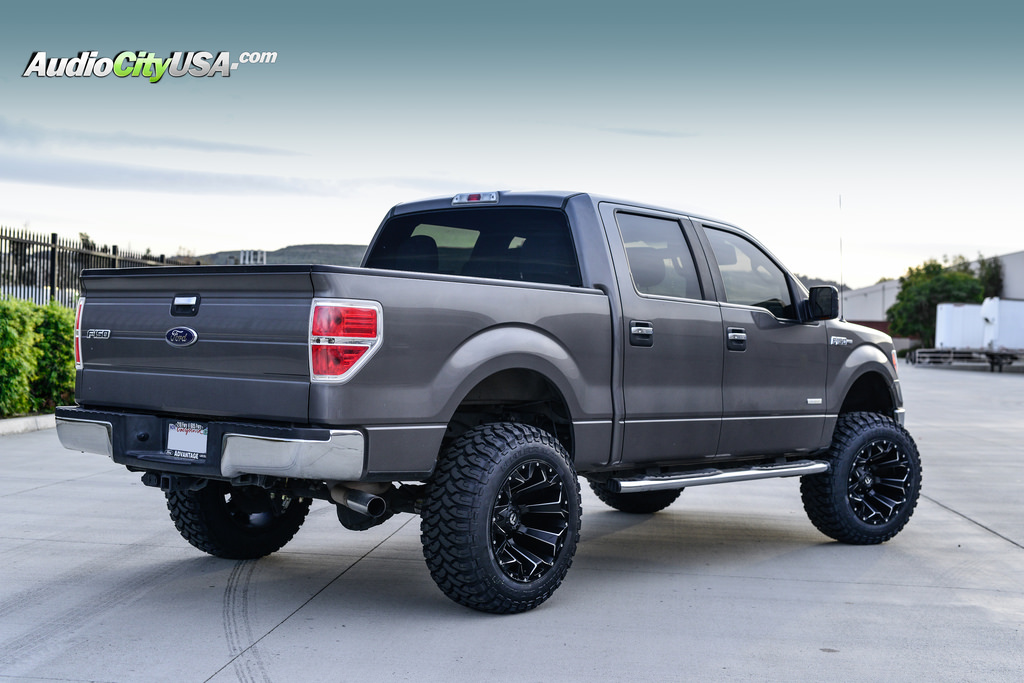 photo 3 Ford F-150 custom wheels Fuel  D546  20x12.0, ET , tire size 315/60 R20. x ET 