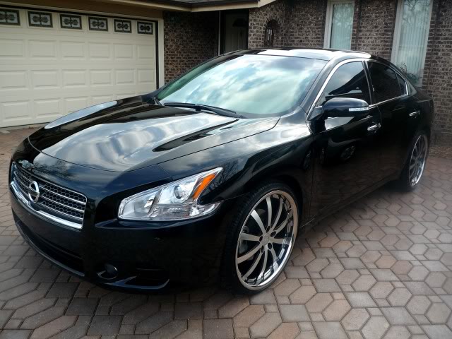 photo 1 Nissan Maxima custom wheels Vossen  22x9.0, ET , tire size X R22. x ET 