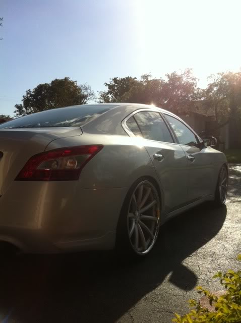 photo 2 Nissan Maxima custom wheels Vossen CV1 22x9.0, ET , tire size X R22. 22x10.5 ET