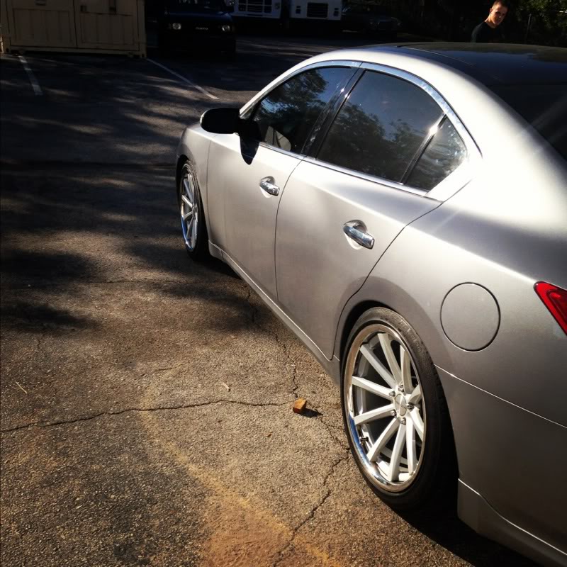 photo 1 Nissan Maxima custom wheels 20x9.0, ET +38, tire size X R20. 20x10.5 ET+42