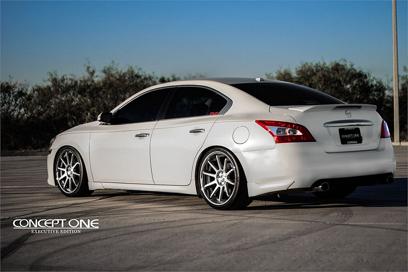 photo 2 Nissan Maxima custom wheels Concept One Executive CS 10.0 20x9.0, ET , tire size X R20. 20x10.5 ET 