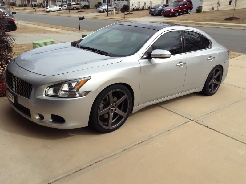 photo 1 Nissan Maxima custom wheels   20x9.0, ET +30, tire size 255/35 R20. x ET 