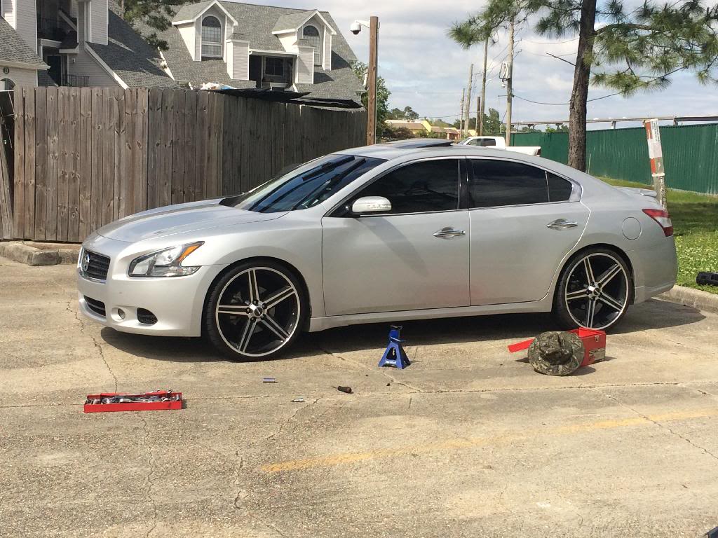 photo 1 Nissan Maxima custom wheels Iroc Replica 22x8.5, ET , tire size 245/30 R22. x ET