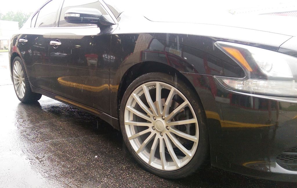 photo 1 Nissan Maxima custom wheels TSW Mallory 20x8.5, ET +40, tire size 255/35 R20. x ET 