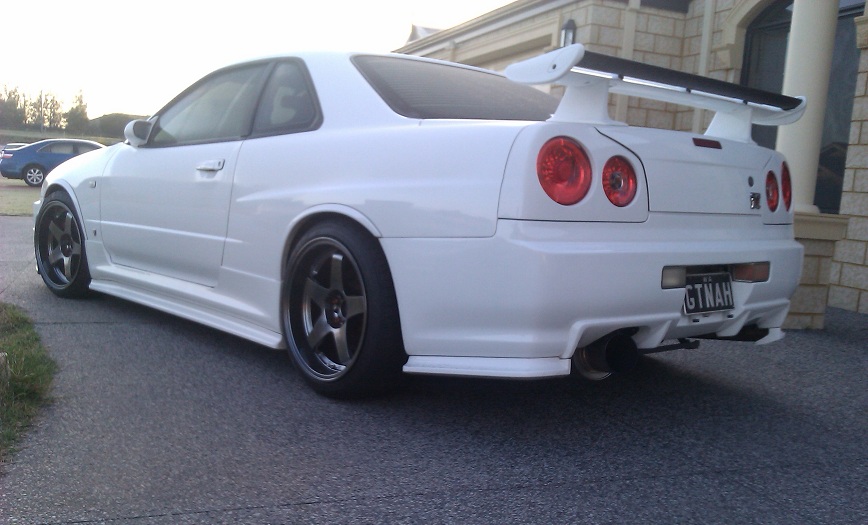 photo 6 Nissan R31-R34 Skyline 2dr custom wheels Rota P45 R2 18x9.5, ET +22, tire size 225/40 R18. 18x10.0 ET+12 235/40 R18