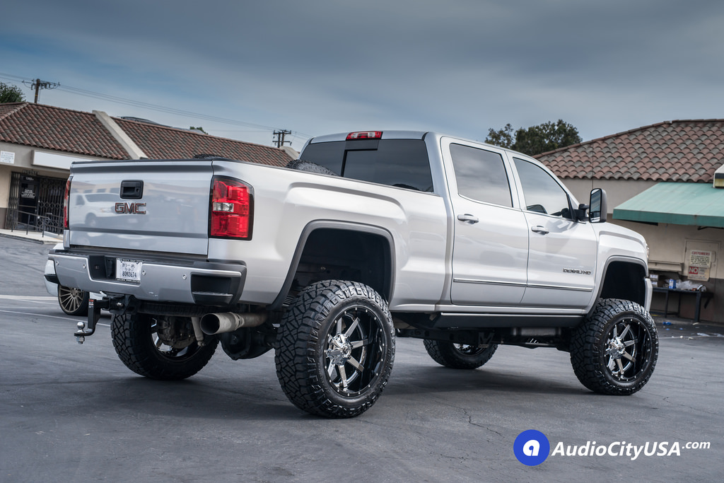 photo 2 GMC Sierra 2500HD custom wheels Fuel D260 22x12.0, ET , tire size 315/60 R22. x ET 