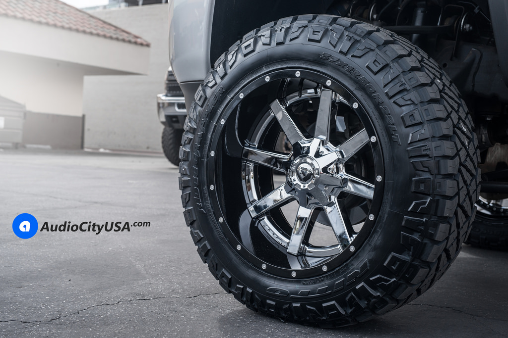photo 1 GMC Sierra 2500HD custom wheels Fuel D260 22x12.0, ET , tire size 315/60 R22. x ET 