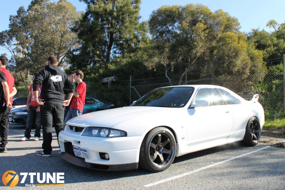 photo 1 Nissan R31-R34 Skyline GT-R custom wheels Volk TE37SL 18x10.5, ET +15, tire size 265/35 R18. x ET