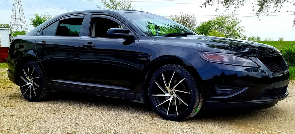 photo 1 Ford Taurus custom wheels Platinum  Hawk 433U 20x, ET , tire size X R20. x ET 