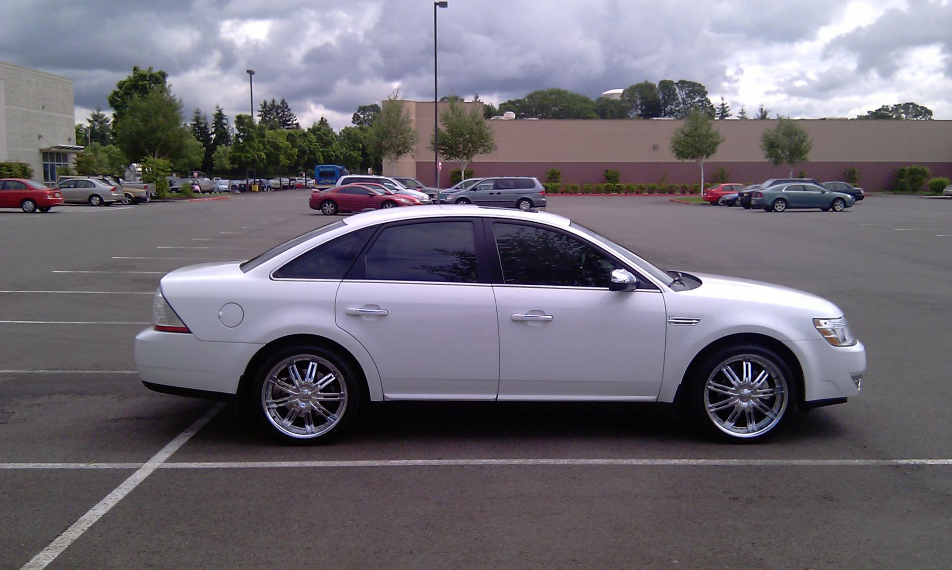 photo 1 Ford Taurus custom wheels   20x, ET , tire size 245/35 R20. x ET 