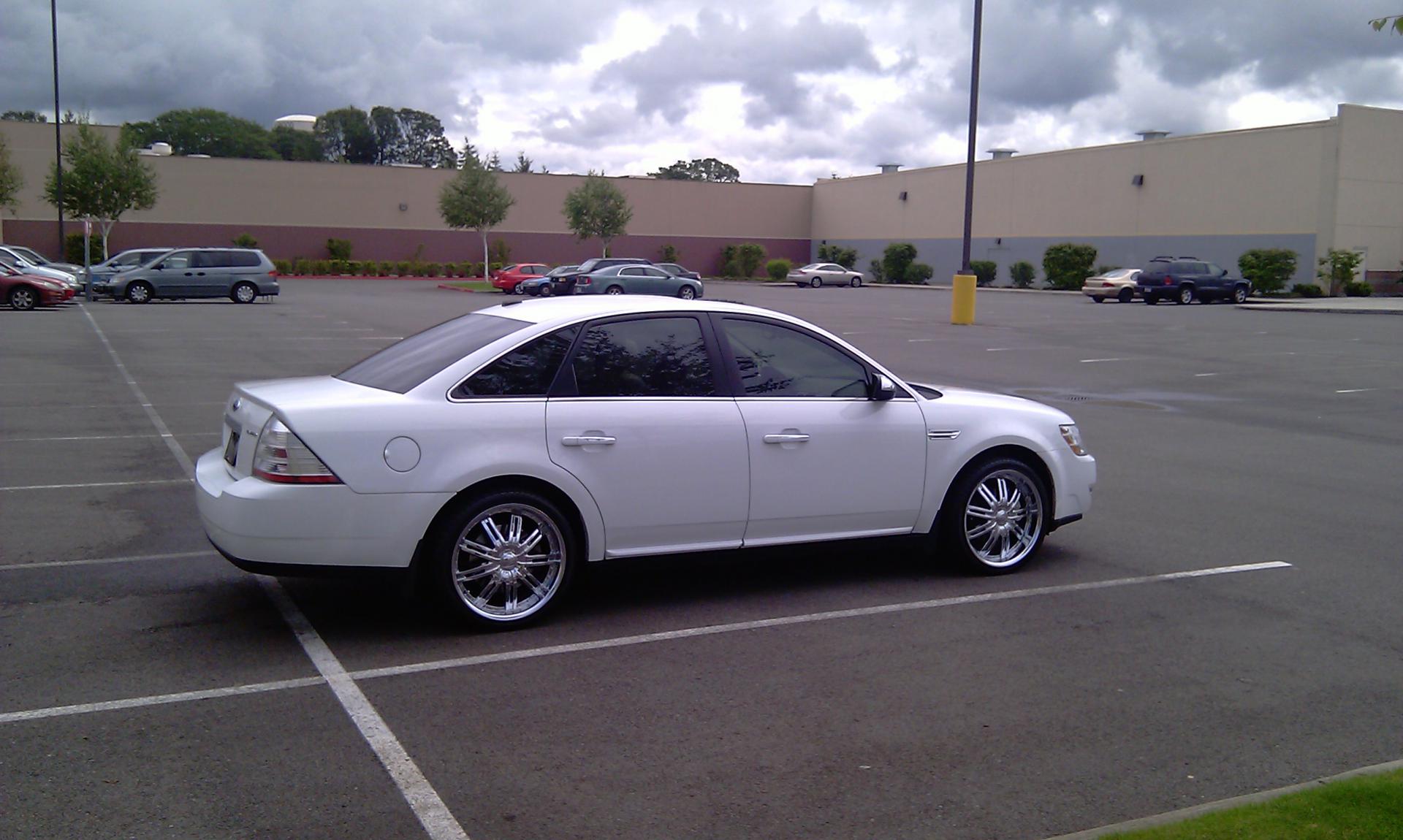 photo 2 Ford Taurus custom wheels   20x, ET , tire size 245/35 R20. x ET 