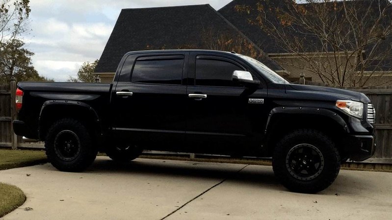 photo 2 Toyota Tundra custom wheels Fuel Anza 18x9.0, ET +20, tire size 285/75 R18. x ET