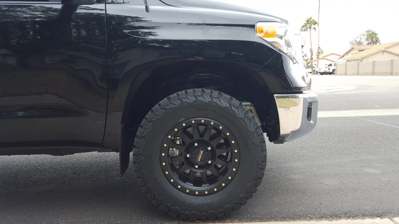 photo 1 Toyota Tundra custom wheels Method Double Standard 18x9.0, ET +25, tire size 305/65 R18. x ET 
