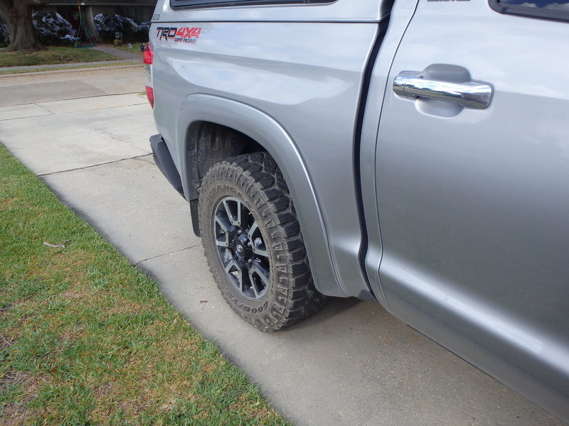 photo 3 Toyota Tundra custom wheels Stock Wheels 18x, ET , tire size 295/65 R18. x ET 