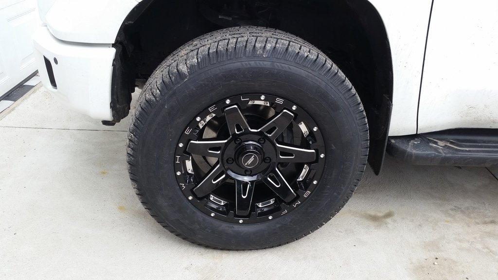 photo 1 Toyota Tundra custom wheels BMF B.A.T.L. 468B 20x9.0, ET +12, tire size 295/65 R20. x ET