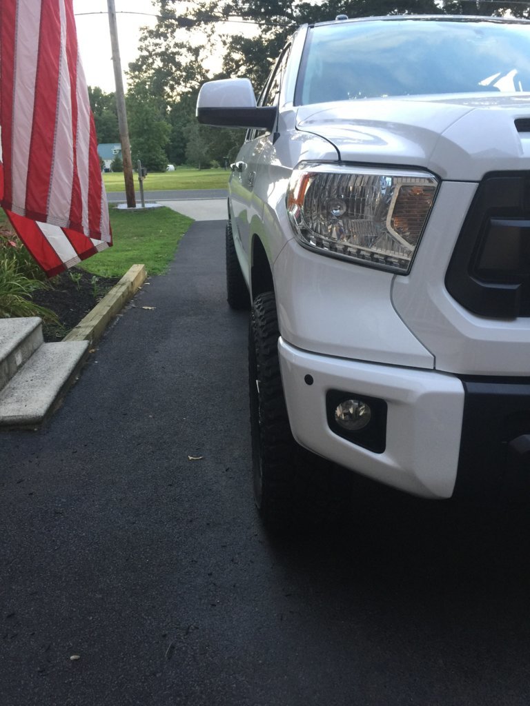 photo 3 Toyota Tundra custom wheels Stock TRD wheels 18x, ET , tire size 275/70 R18. x ET 