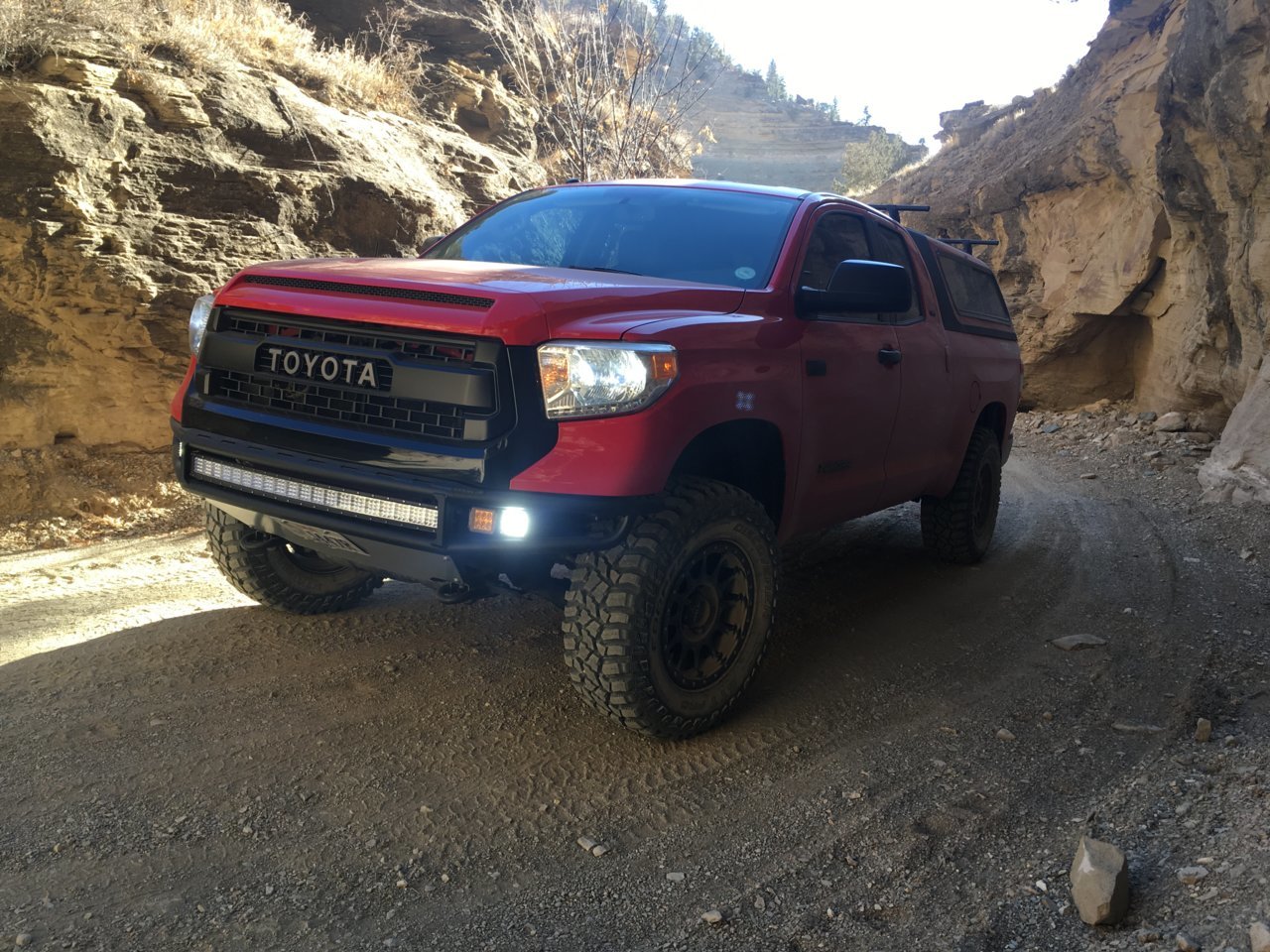 photo 2 Toyota Tundra custom wheels Method Race Wheels 305 NV 18x, ET +25, tire size 295/70 R18. x ET 