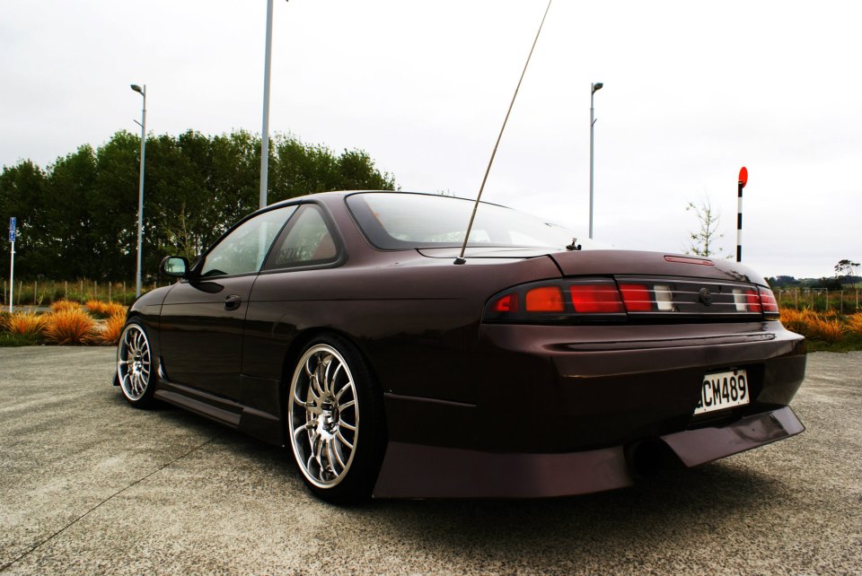 photo 5 Nissan S14 custom wheels .COM Racing Chrome 18x9.0, ET +15, tire size 225/40 R18. x ET 225/40 R