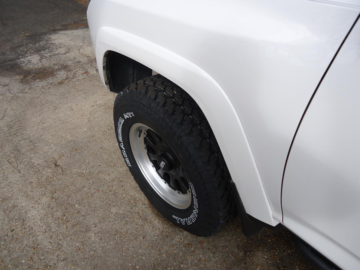 photo 2 Toyota 4Runner custom wheels Black Rock D window 17x8.0, ET 0, tire size 265/70 R17. x ET 