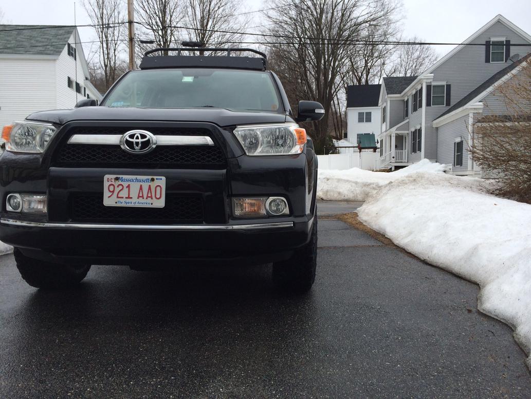 photo 3 Toyota 4Runner custom wheels Procomp Series 7069 17x9.0, ET , tire size 265/70 R17. x ET 