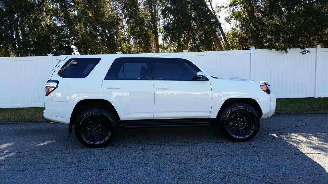 photo 1 Toyota 4Runner custom wheels Trd  pro  17x, ET , tire size 265/70 R17. x ET 