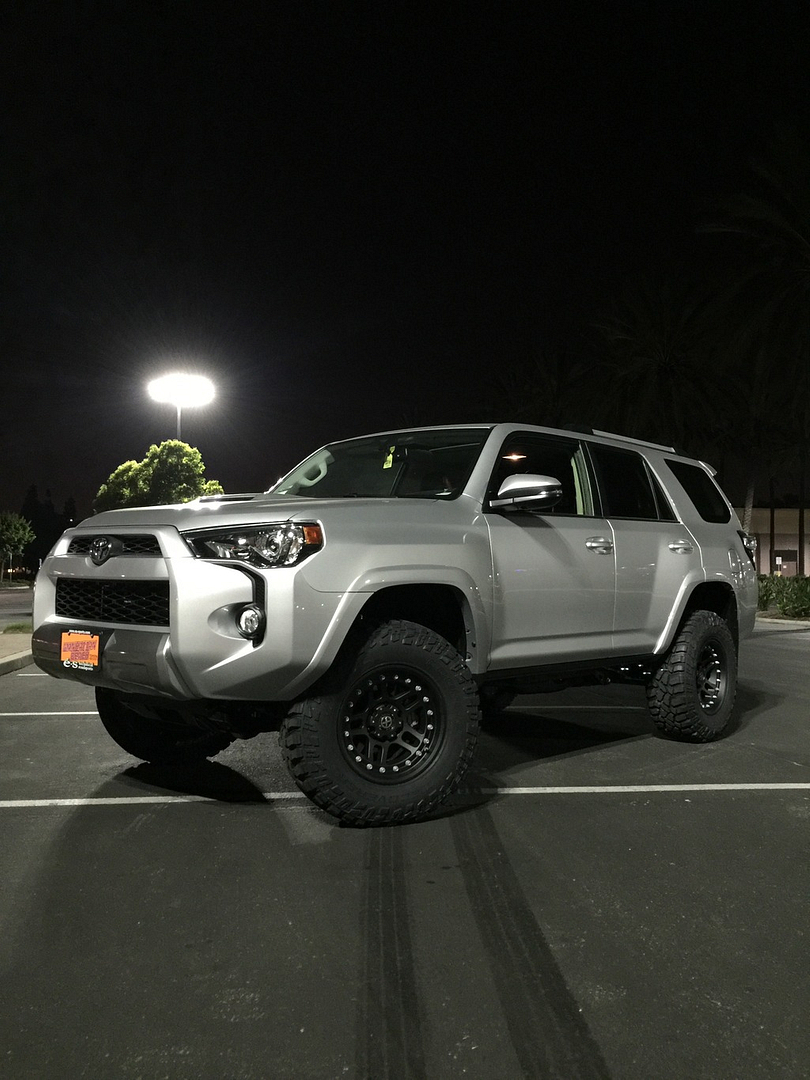 photo 3 Toyota 4Runner custom wheels ATX  AX195 17x9.0, ET -12, tire size 285/70 R17. x ET 
