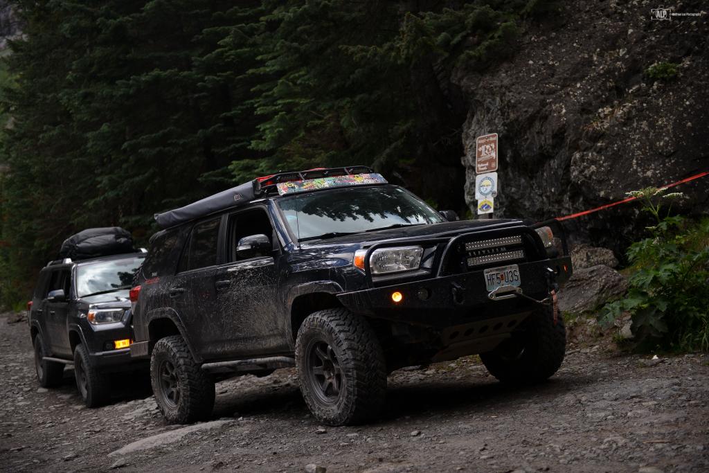 photo 2 Toyota 4Runner custom wheels Konig Six Shooters Gunmetal 17x9.0, ET 0, tire size 295/70 R17. x ET 