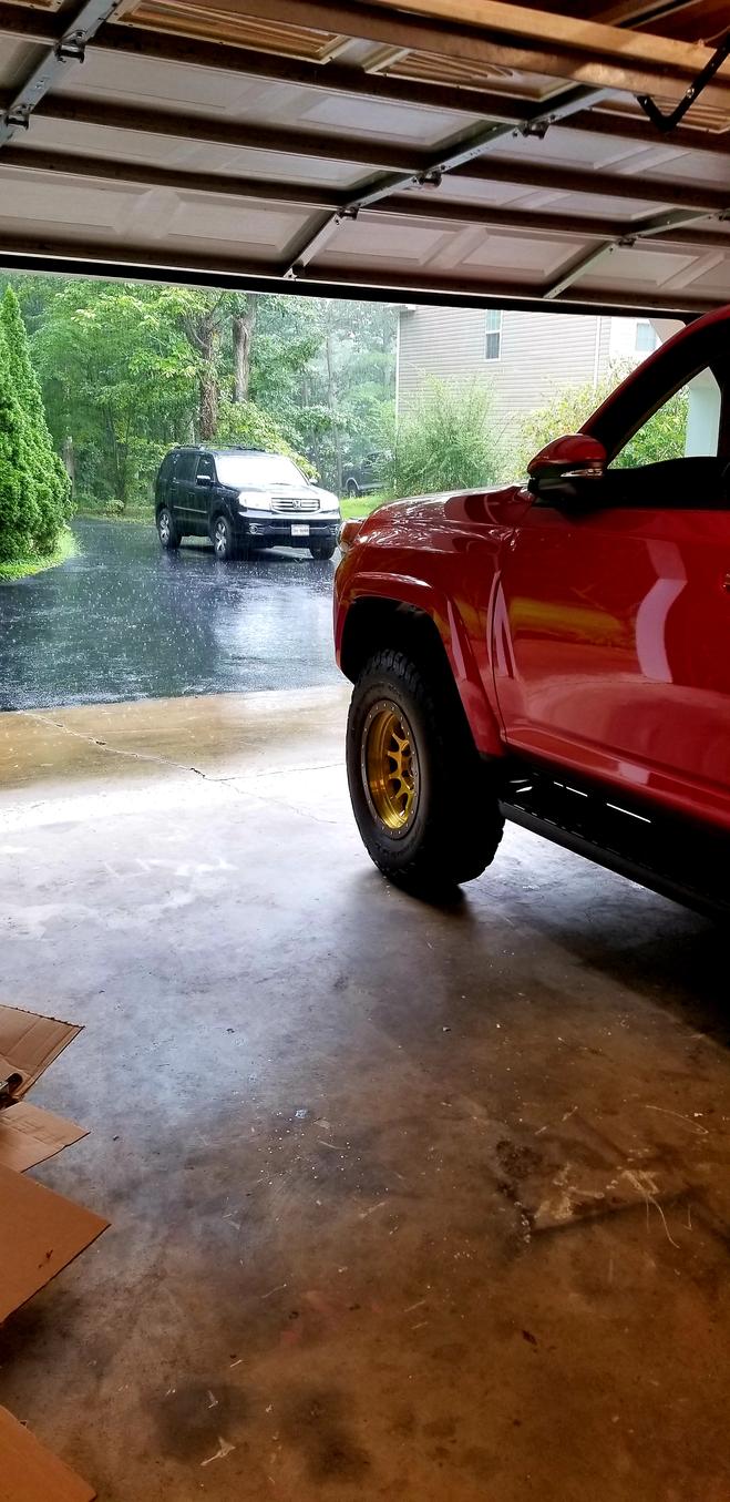 photo 3 Toyota 4Runner custom wheels SCS  Ray 10  17x8.5, ET -12, tire size X R17. x ET 