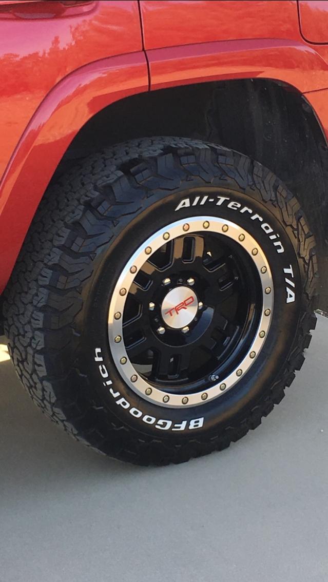 photo 2 Toyota 4Runner custom wheels Vision Manx 398 17x8.5, ET , tire size 265/70 R17. x ET
