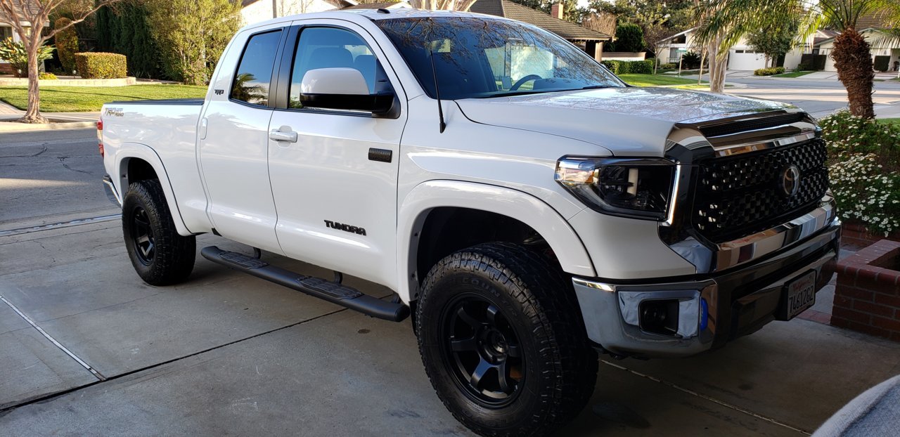 photo 3 Toyota Tundra custom wheels   18x9.0, ET 0, tire size 295/70 R18. x ET 