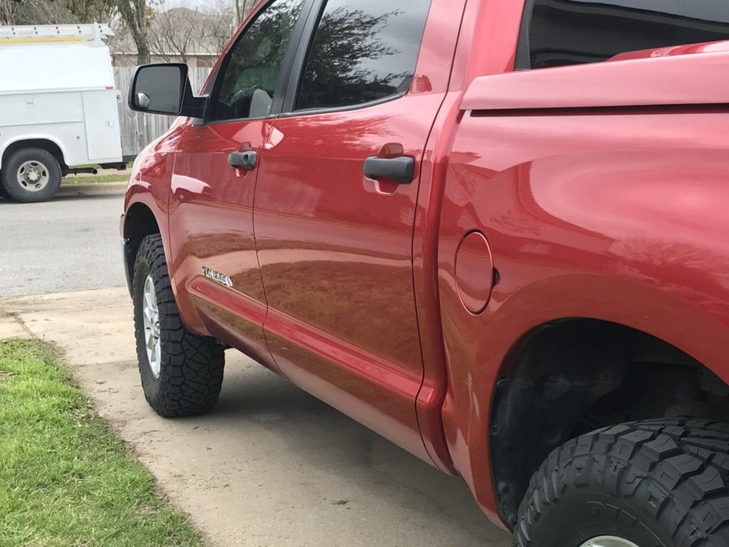 photo 2 Toyota Tundra custom wheels 18x8.0, ET , tire size 285/75 R18. x ET