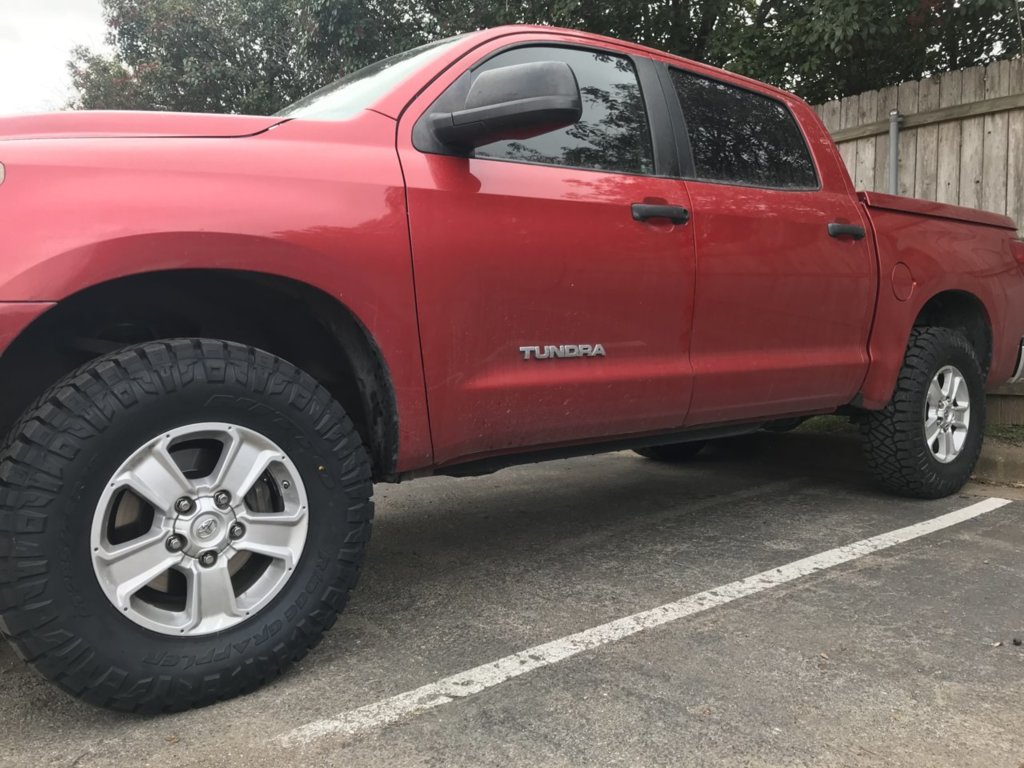 photo 3 Toyota Tundra custom wheels 18x8.0, ET , tire size 285/75 R18. x ET