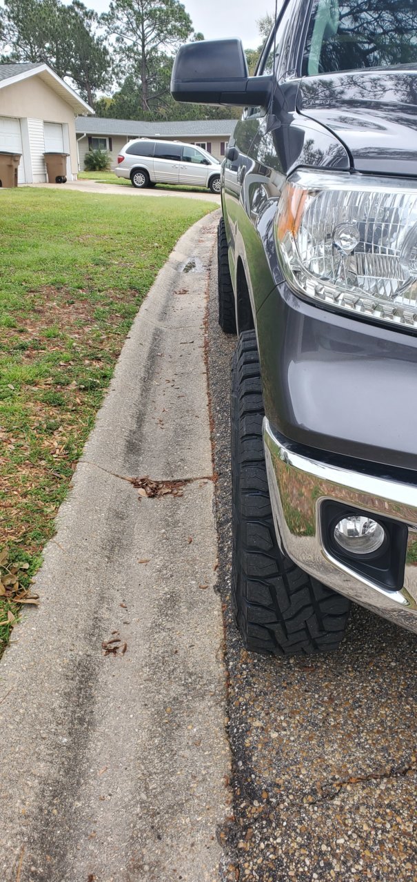 photo 2 Toyota Tundra custom wheels 18x8.0, ET , tire size 285/75 R18. x ET
