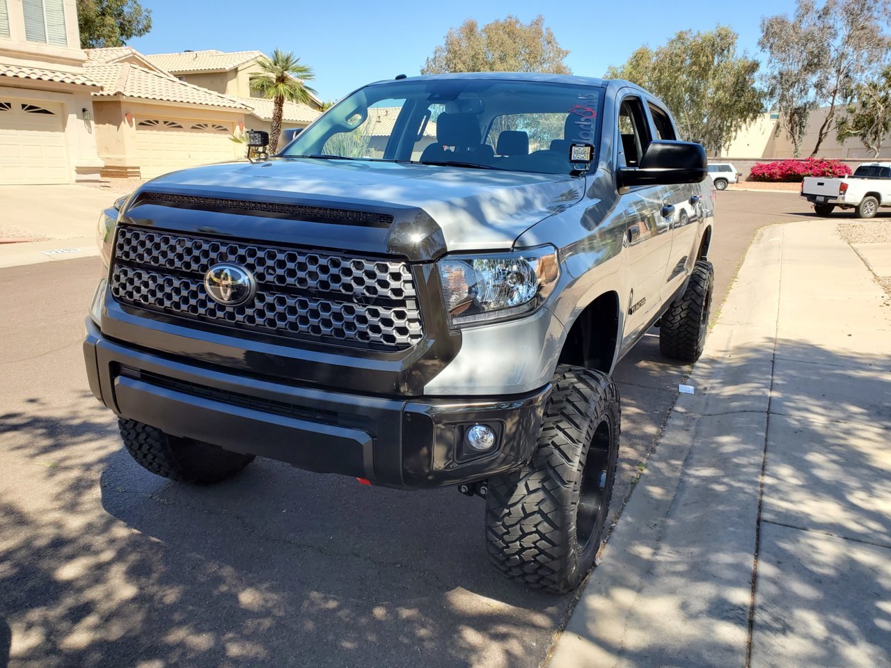 photo 1 Toyota Tundra custom wheels   20x9.0, ET -18, tire size 35X12.5 R20. x ET 