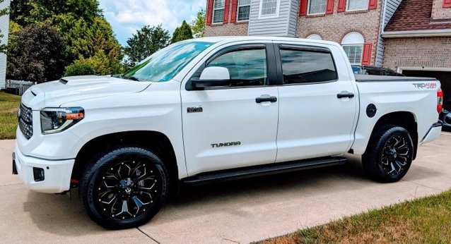 photo 1 Toyota Tundra custom wheels 20x9.0, ET +20, tire size 275/55 R20. x ET