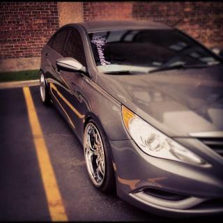 photo 2 Hyundai Sonata custom wheels Rohana  RL10 20x10.0, ET +25, tire size 225/35 R20. 20x10.0 ET+35 245/30 R20