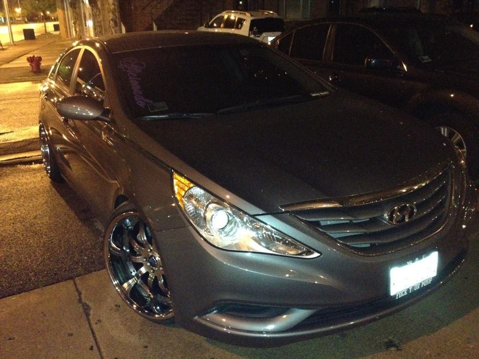 photo 3 Hyundai Sonata custom wheels Rohana  RL10 20x10.0, ET +25, tire size 225/35 R20. 20x10.0 ET+35 245/30 R20