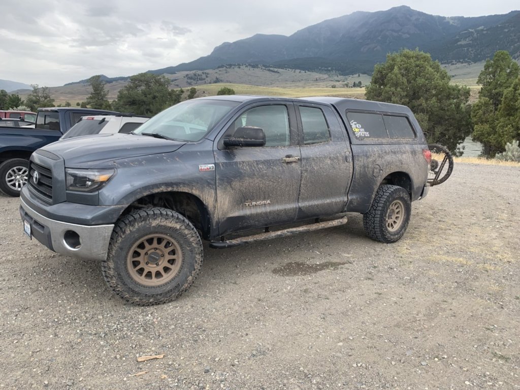 photo 3 Toyota Tundra custom wheels   17x8.5, ET 0, tire size 315/70 R17. x ET 