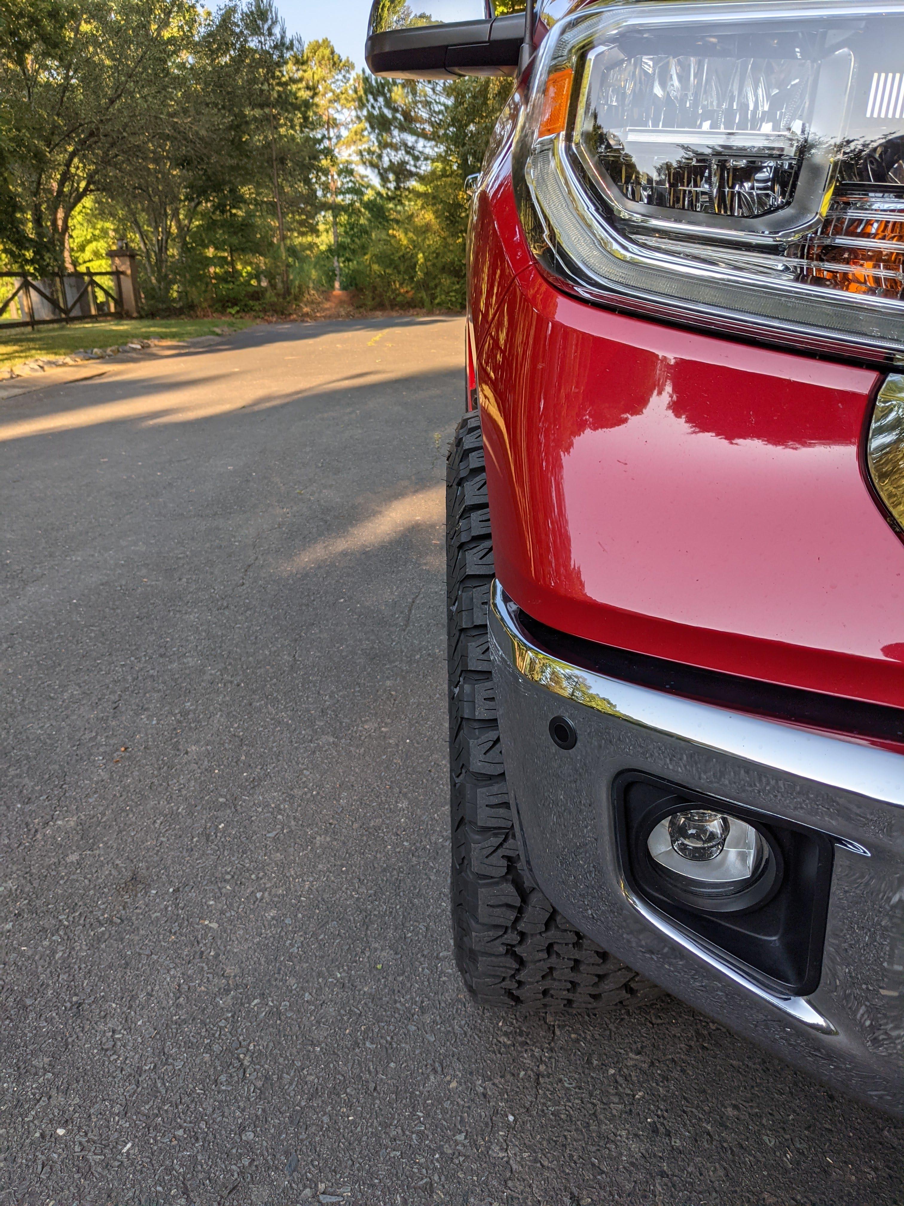photo 2 Toyota Tundra custom wheels   20x9.0, ET +18, tire size 275/60 R20. x ET 