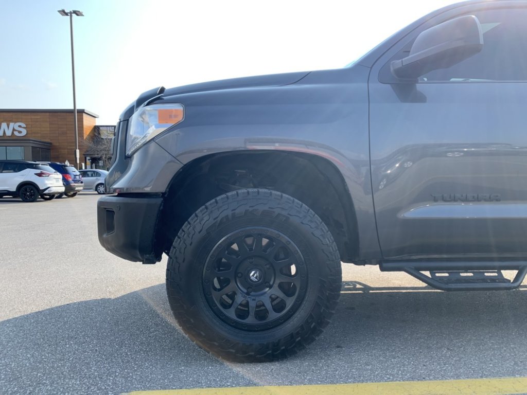 photo 4 Toyota Tundra custom wheels   18x9.0, ET +20, tire size 305/65 R18. x ET 